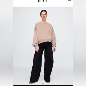 Gap jeans maternity true waistband full panel ultra soft baggy Jean 30 10 short